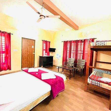 Sahyadri Homestay Kalpetta Luaran gambar